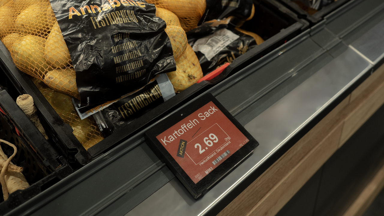 Mix Markt Süd Strengthens Fresh Food Retail Operations with SOLUM’s Electronic Shelf Labels and Digital Signage