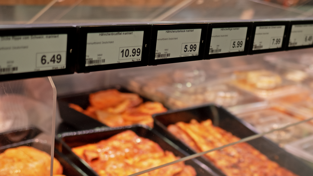 Mix Markt Süd Strengthens Fresh Food Retail Operations with SOLUM’s Electronic Shelf Labels and Digital Signage