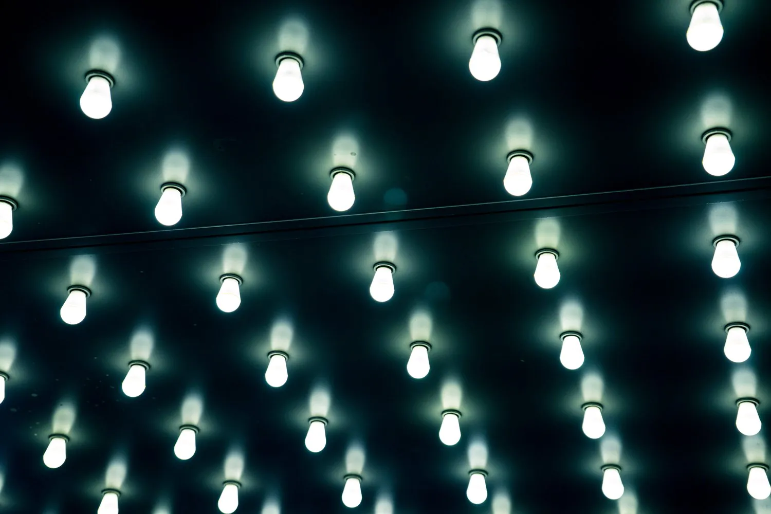 What are the Advantages of LED Lighting Technology?