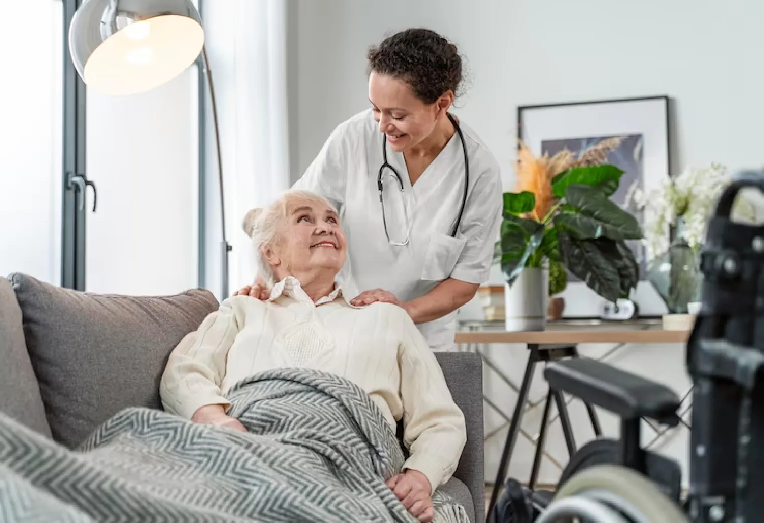 How Biosensor TWS can Help in Home Health Care